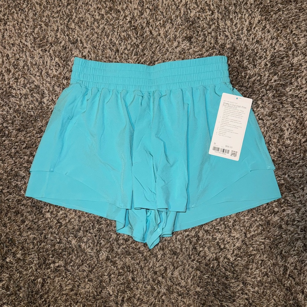 Lululemon Shake It Out High Rise Run Short 2.5” - Picture 2 of 5